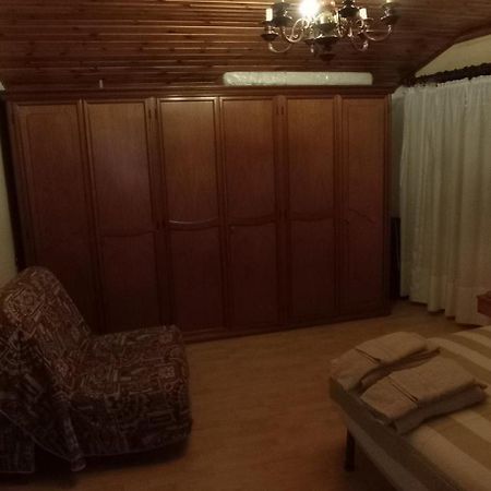 Casa Lily Apartment Lombro Ngoại thất bức ảnh